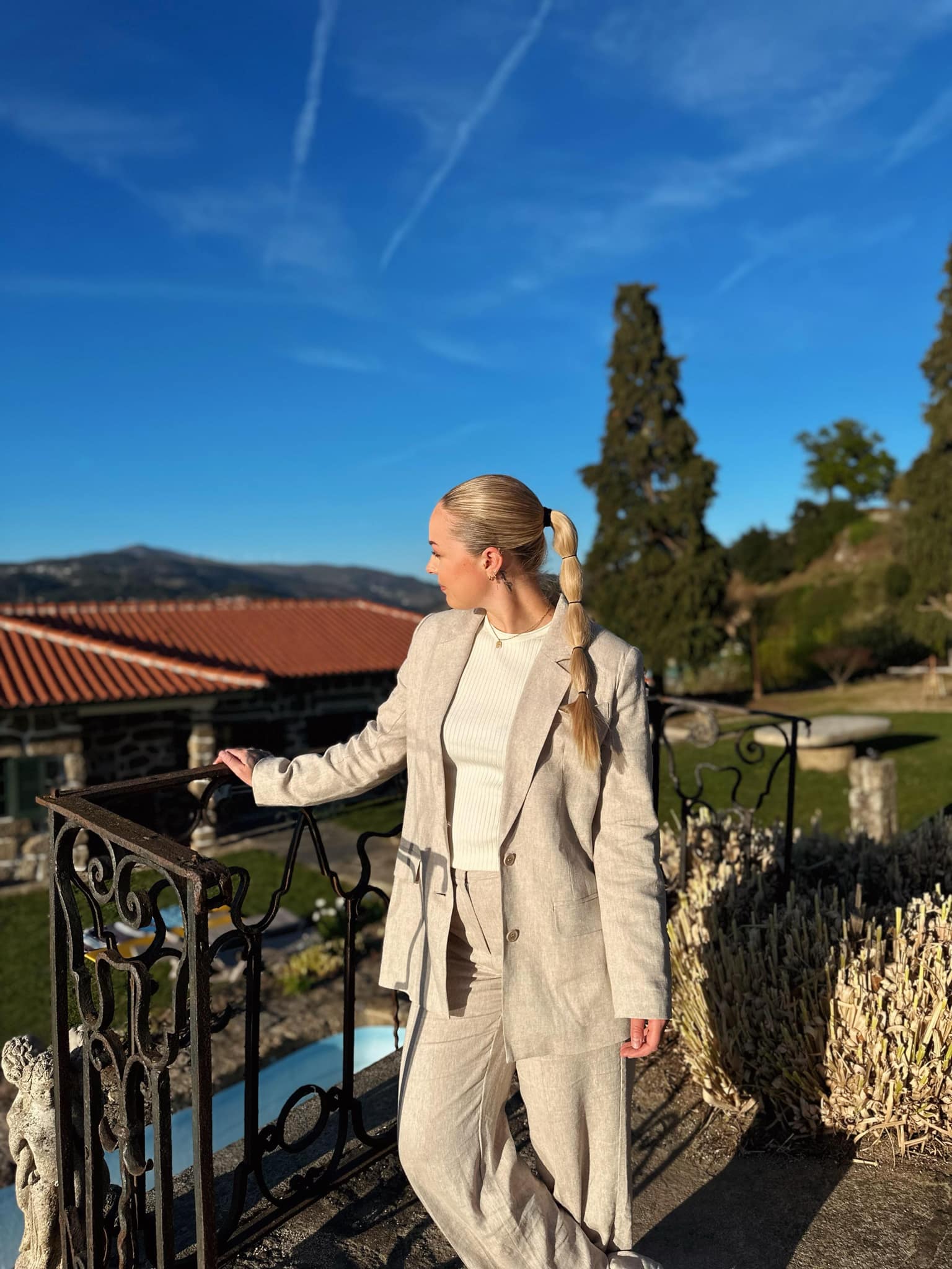 Tania Blazer - Beige/ Nomad